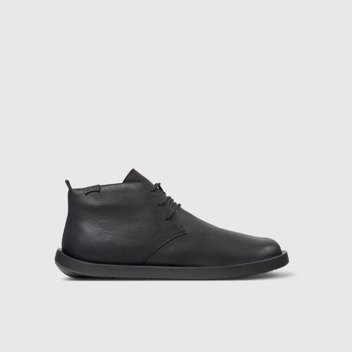 Image of Side view of Wagon Black Leather Ankle Boots for Men.