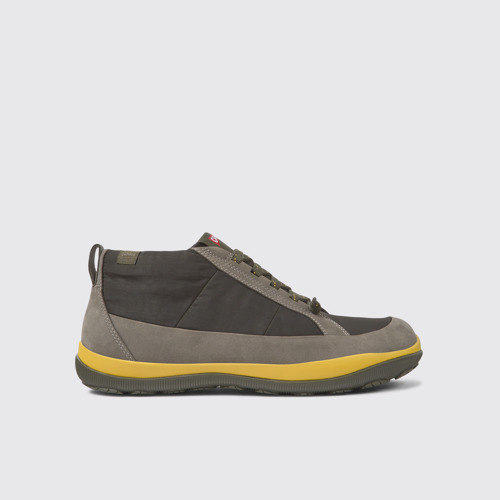 Side view of Peu Pista Green ankle boots for men