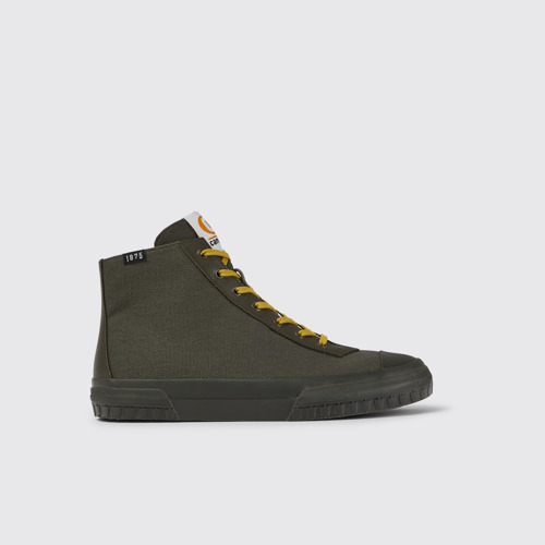 Side view of Camaleon Green boots for men
