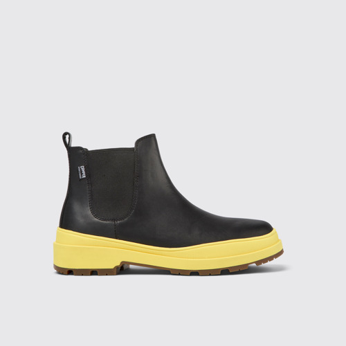 Image of Side view of Brutus Trek HYDROSHIELD® Black leather ankle boots for men