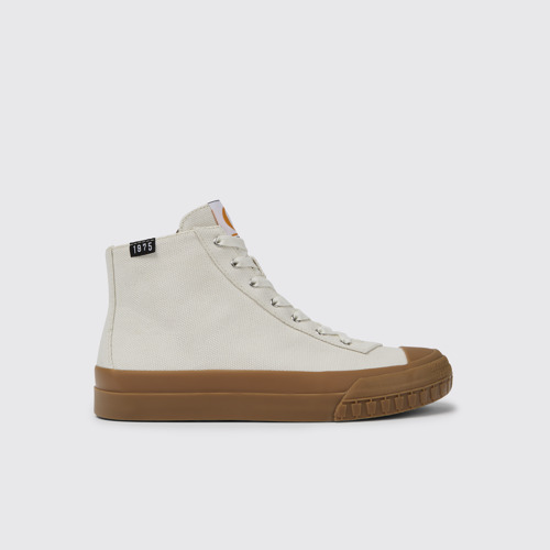 Side view of Camaleon White boots for women