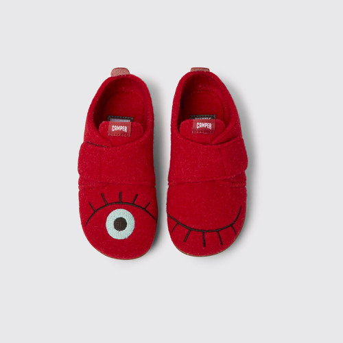 Image of Overhead view of Twins Red natural wool slippers