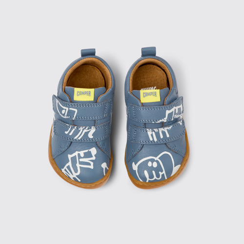 Image of Overhead view of Twins Gray and white leather shoes for kids