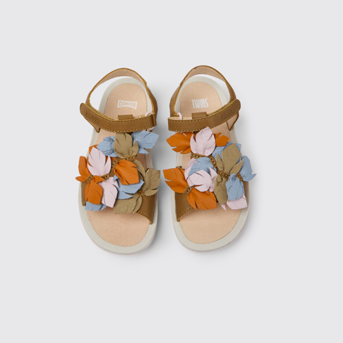 Image of Overhead view of Twins Brown leather sandals for girls