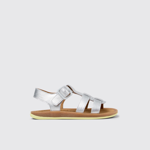 Bicho Silberne Kindersandale aus Leder.
