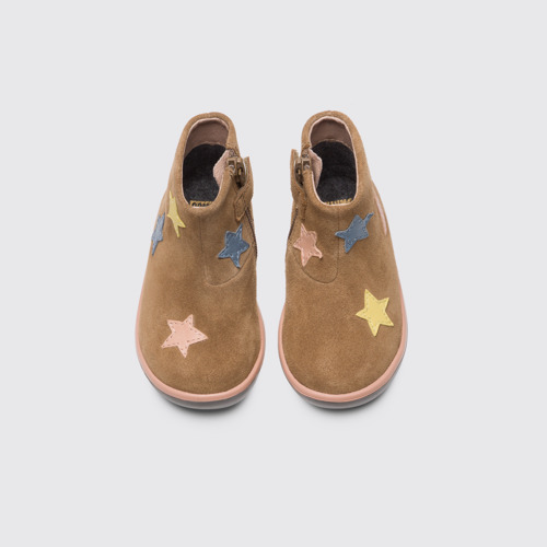 Overhead view of Twins Brown Boots for Kids