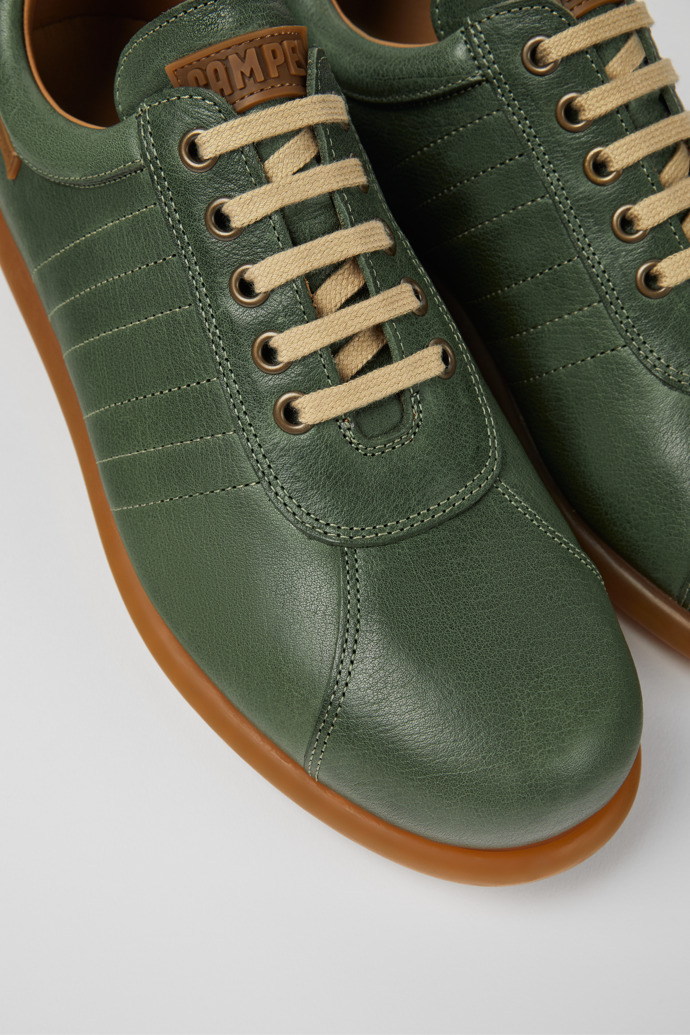 Close-up view of Pelotas Green vegetable tanned leather shoes for men