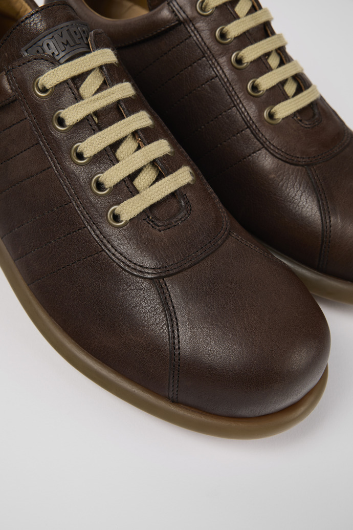 Close-up view of Pelotas Brown vegetable tanned leather shoes for men