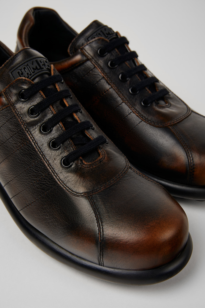 Close-up view of Pelotas Black-brown leather shoes for men