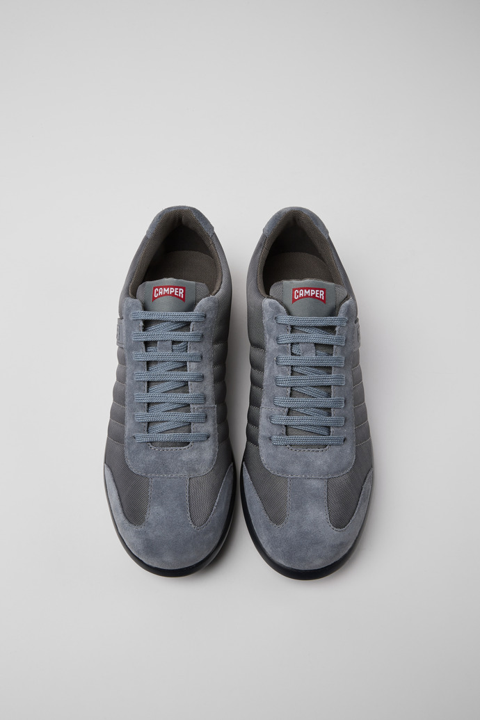 Overhead view of Pelotas XLite Gray textile and nubuck shoes for men