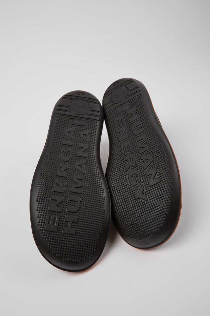 The soles of Beetle Dark gray nubuck shoes for men