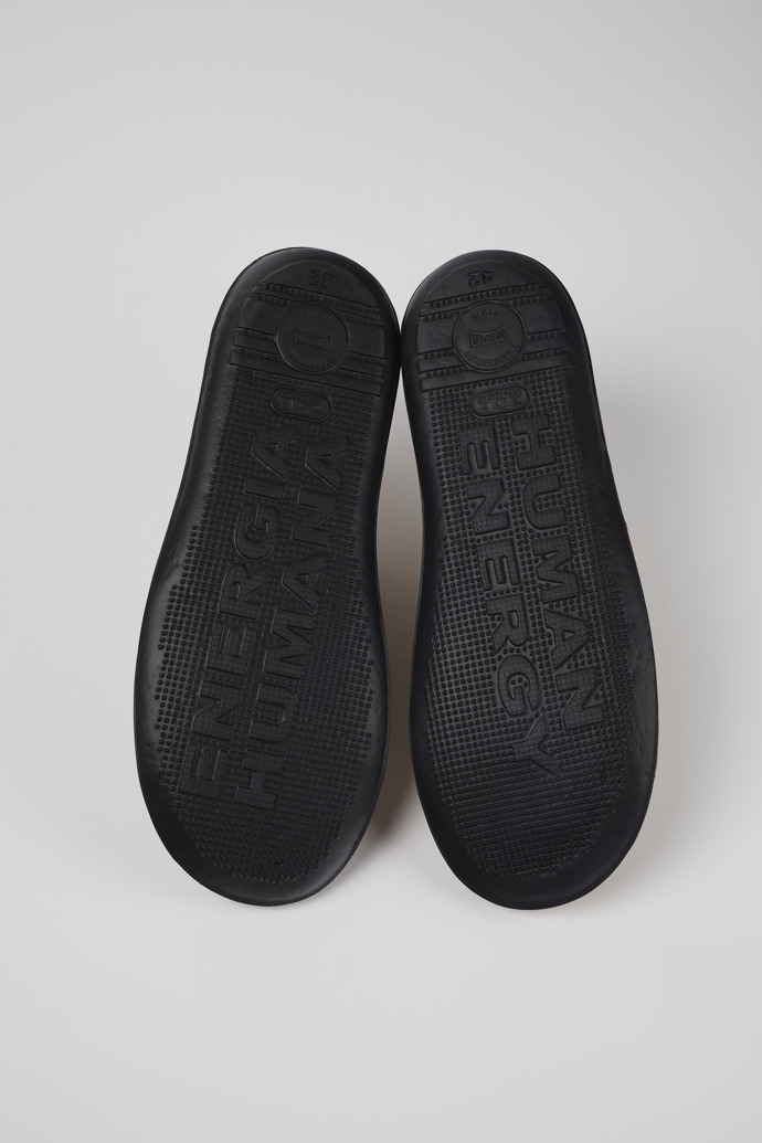 The soles of Beetle Brown Nubuck Low Sneaker for Men