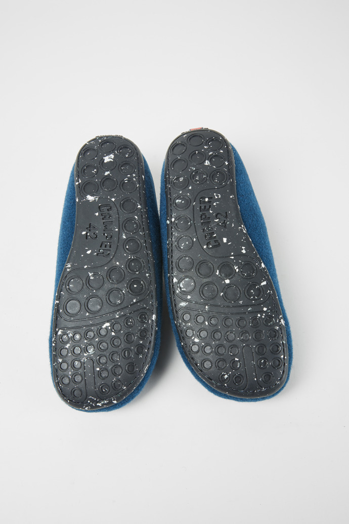The soles of Wabi Blue wool men’s slippers