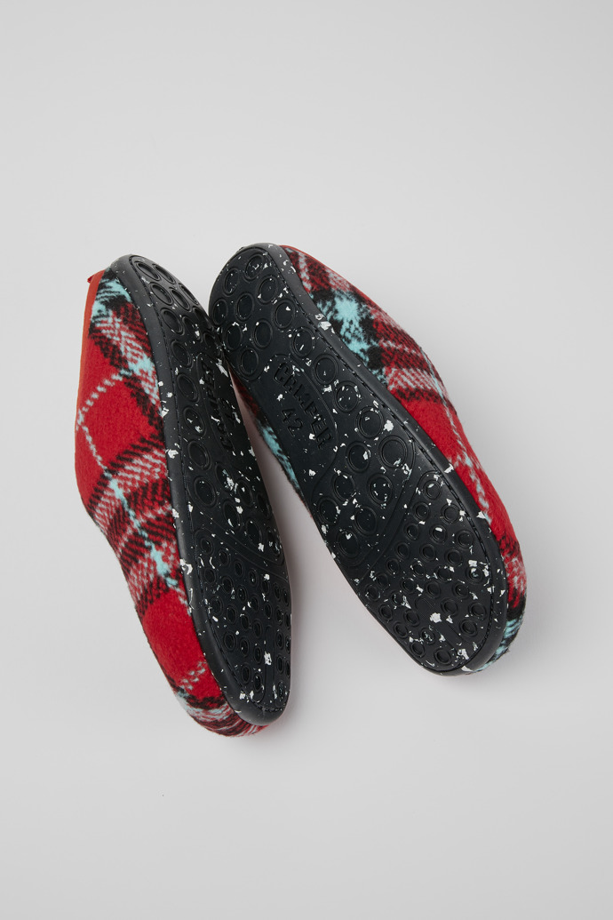 The soles of Wabi Printed recycled cotton men’s slippers