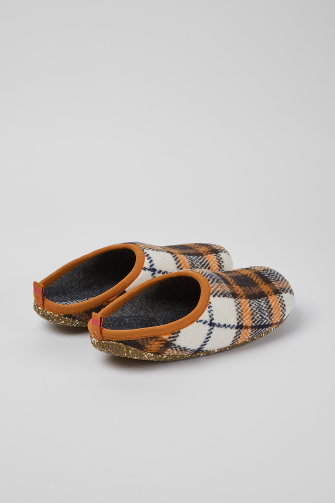 Back view of Wabi Printed recycled cotton men’s slippers