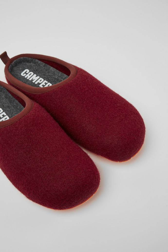 Close-up view of Wabi Burgundy wool slippers for men