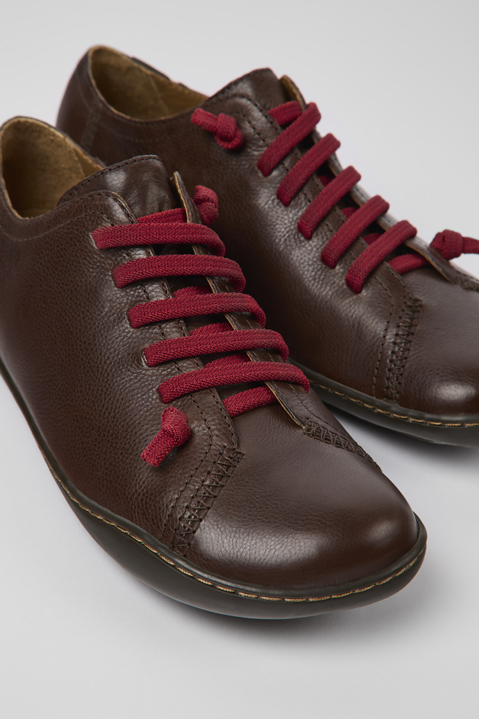 Close-up view of Peu Brown leather shoes for women