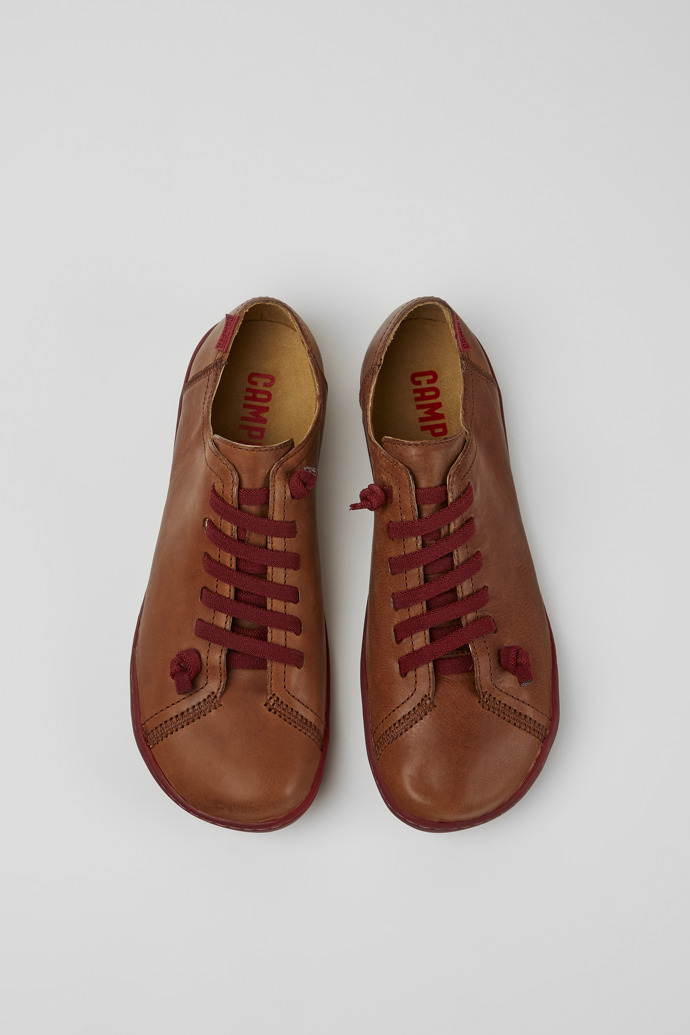 Overhead view of Peu Brown leather shoes for women
