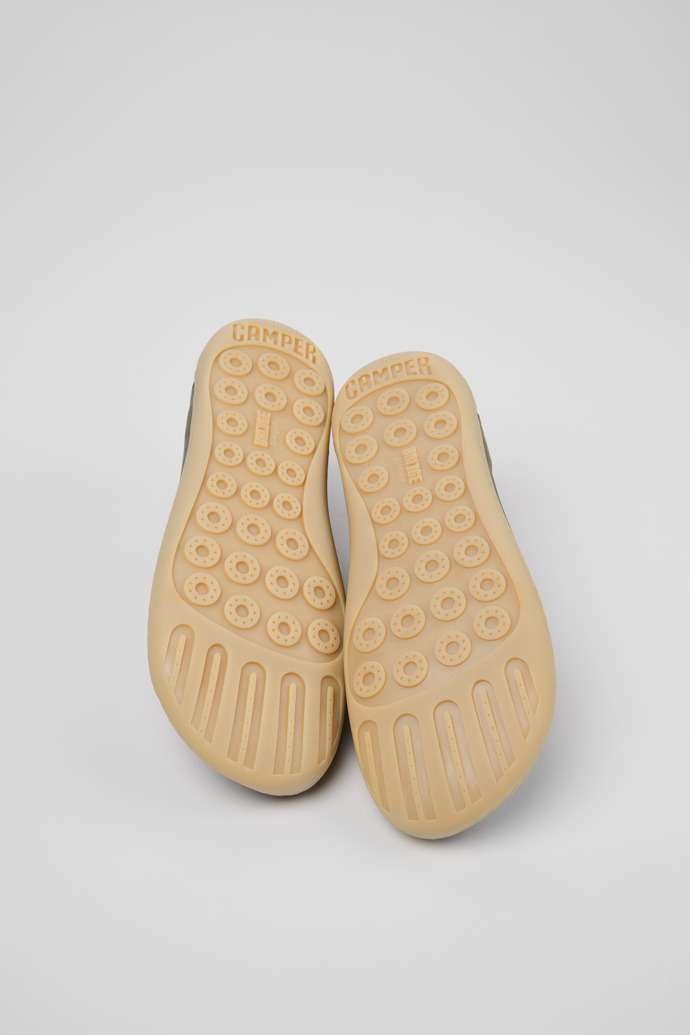 The soles of Peu Gray Leather Shoes for Women.