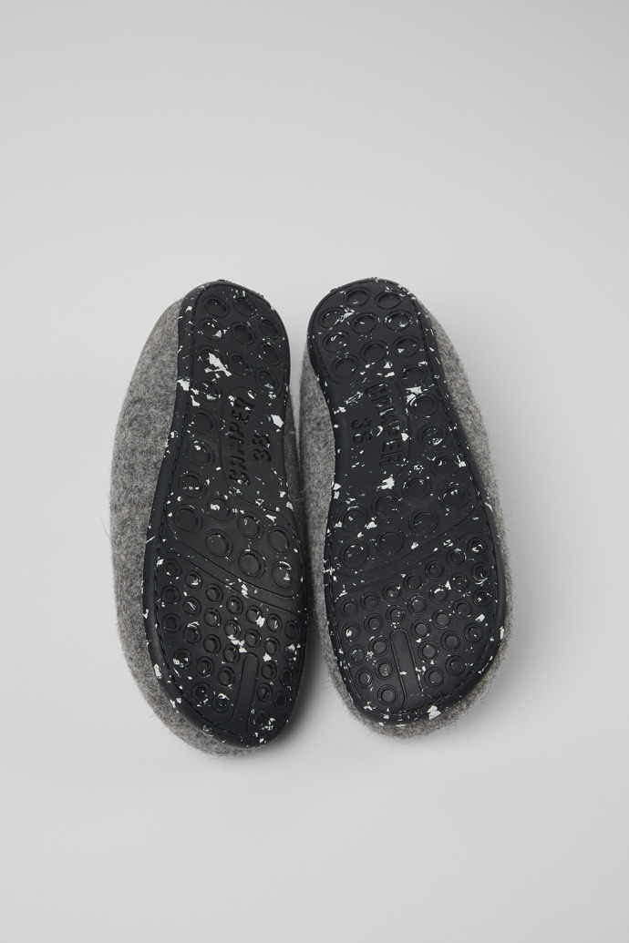 The soles of Wabi Grey slippers for Women