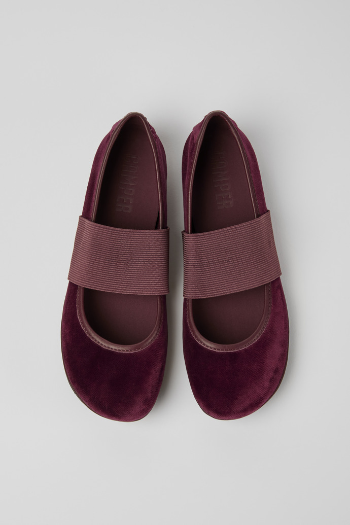 Overhead view of Right Burgundy ballerina shoes