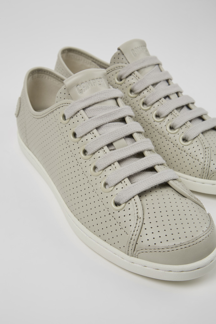 Close-up view of Uno Gray Sneaker for Women