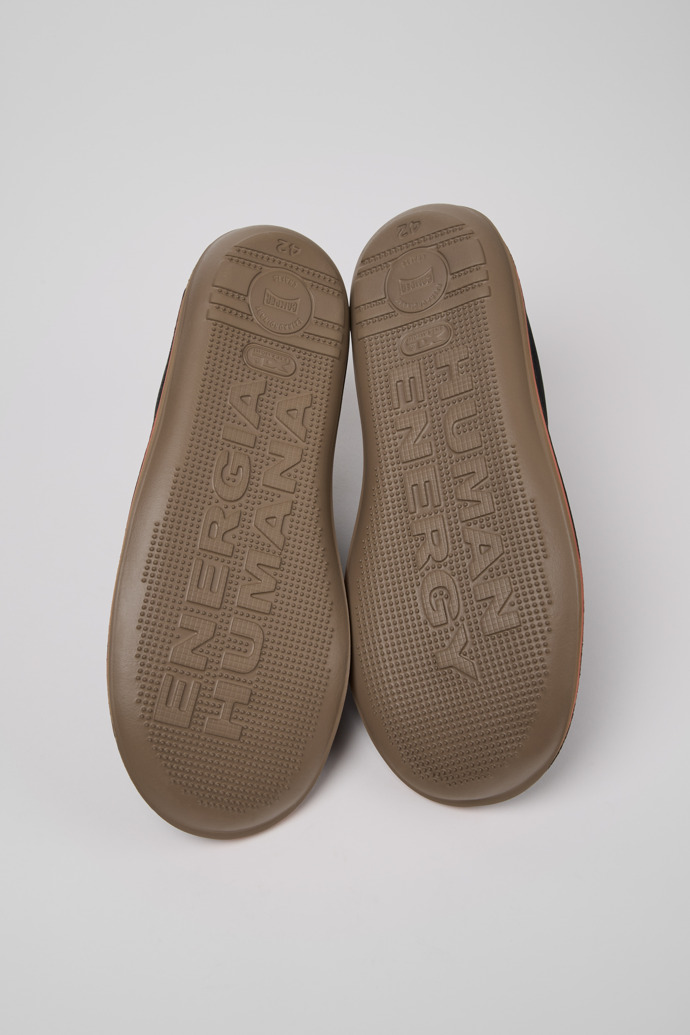 The soles of Beetle Gray Nubuck Ankle Boots for Men.