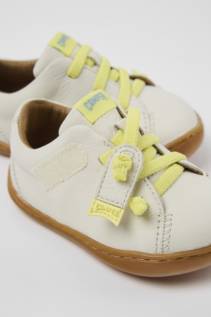Close-up view of Peu White leather shoes for kids
