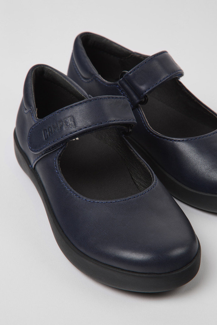 Close-up view of Spiral Comet Navy blue leather shoes for kids