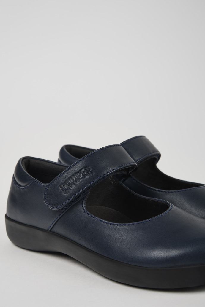 Close-up view of Spiral Comet Navy blue leather shoes for kids