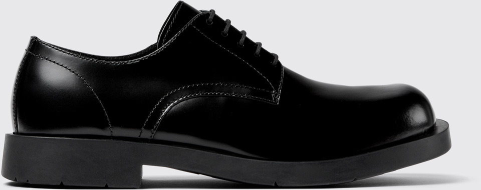 Side view of Mil 1978 Black leather shoes