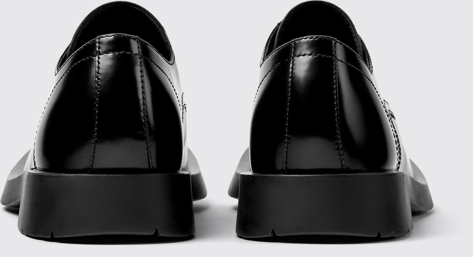 Back view of Mil 1978 Black leather shoes