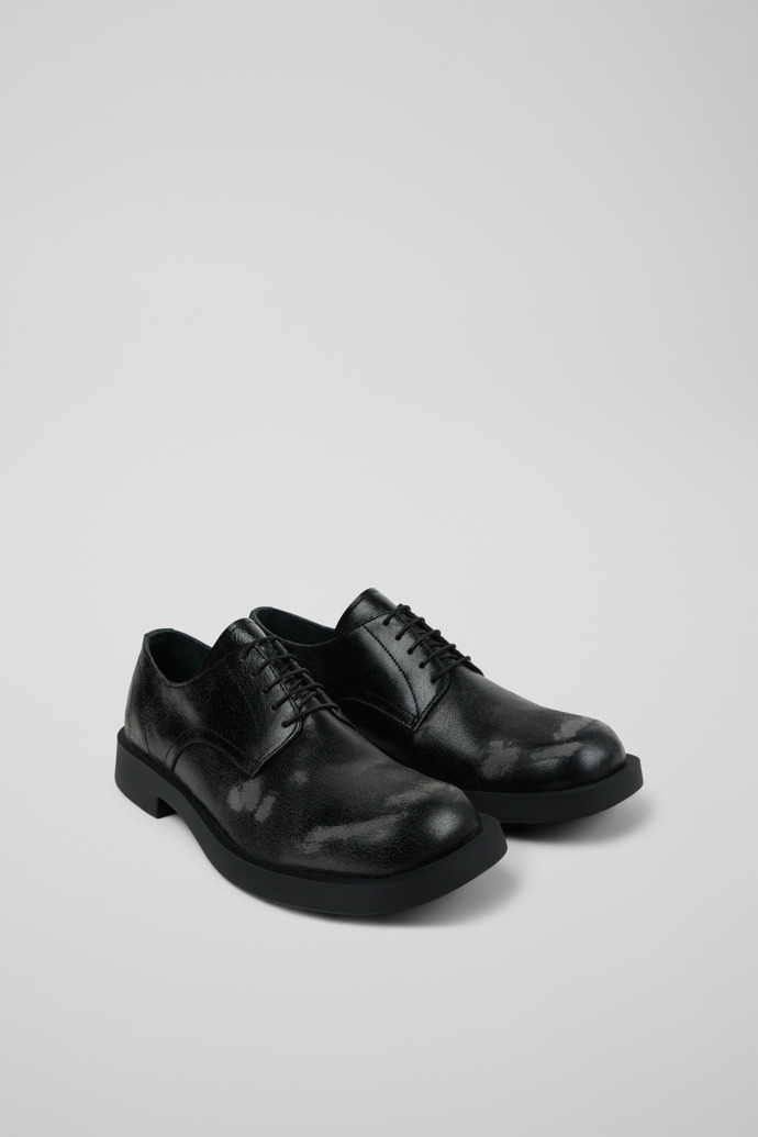 Front view of Mil 1978 Black leather shoes