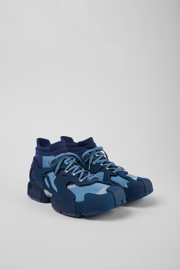 Front view of Tossu Blue caged sneakers