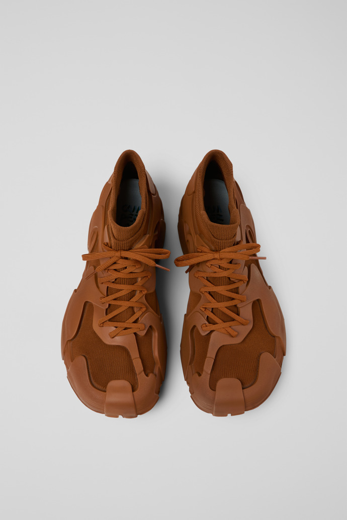 TOSSU Sneakers de malla marrones