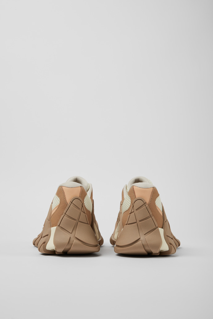 Back view of Tormenta Beige and white sneakers
