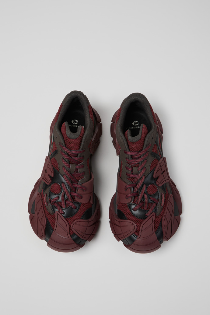 Overhead view of TORMENTA BURGUNDY-BLACK