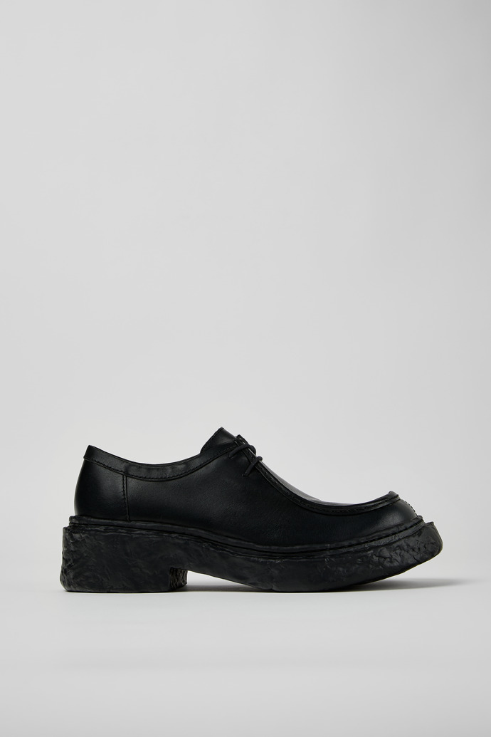CAMPERLAB VAMONOS Sapatos com atacadores em couro pretos