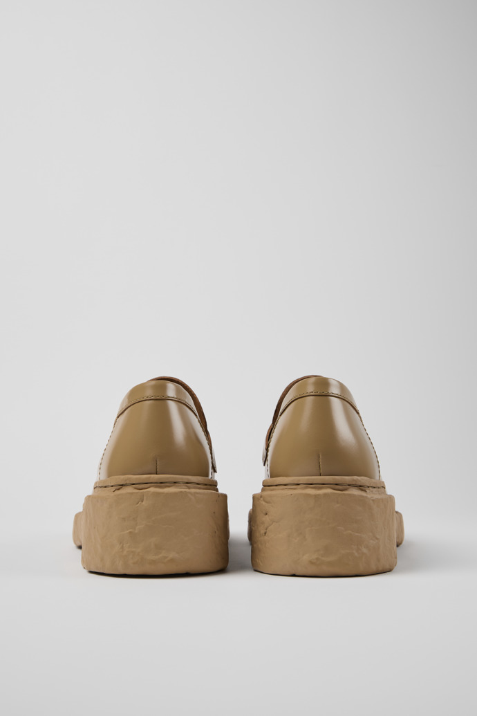 Vamonos Beige leren loafers