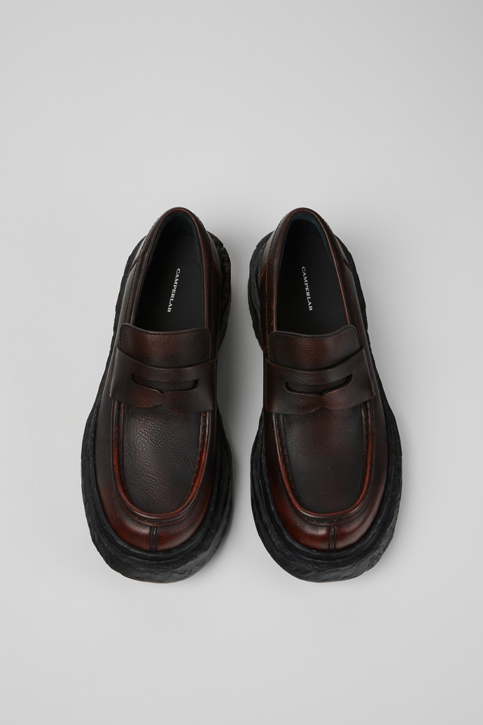 Overhead view of VAMONOS BLACK-ORANGE