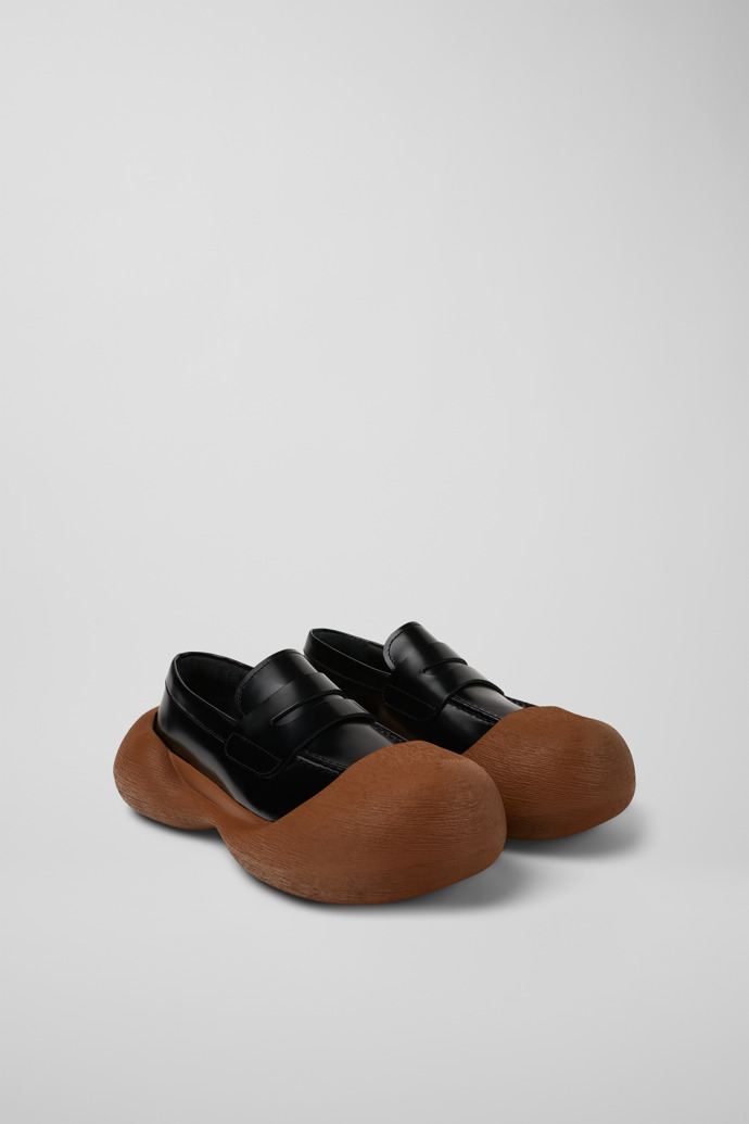Front view of CAMPERLAB CARAMBA Black-brown leather loafers