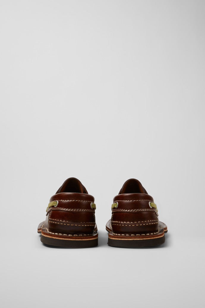 Back view of Eki Brown boat shoes
