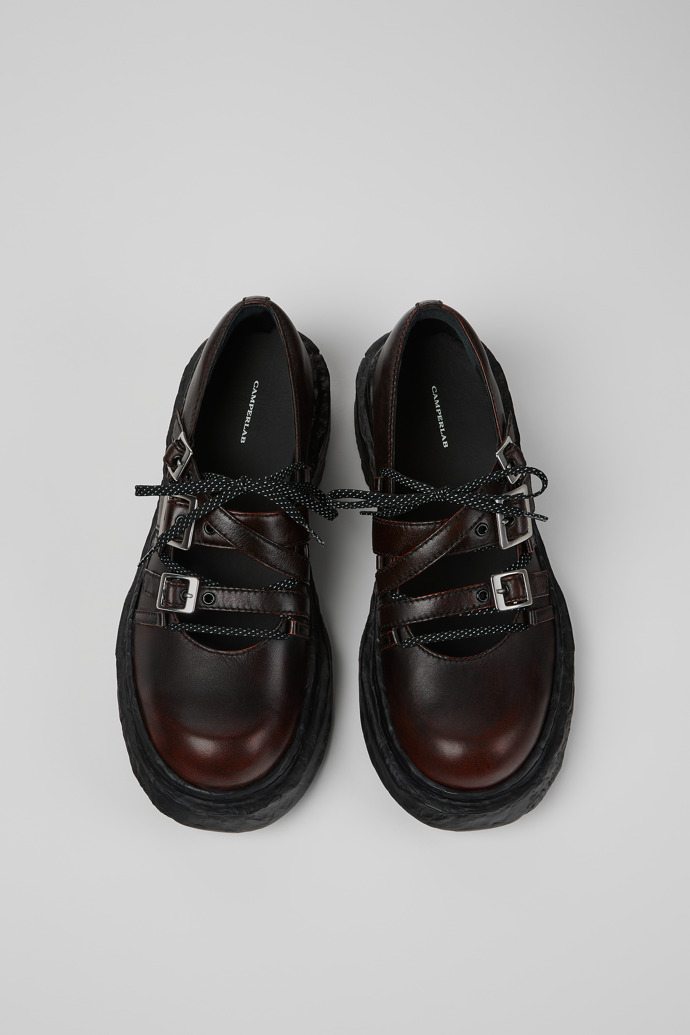 Overhead view of VAMONOS BLACK-ORANGE