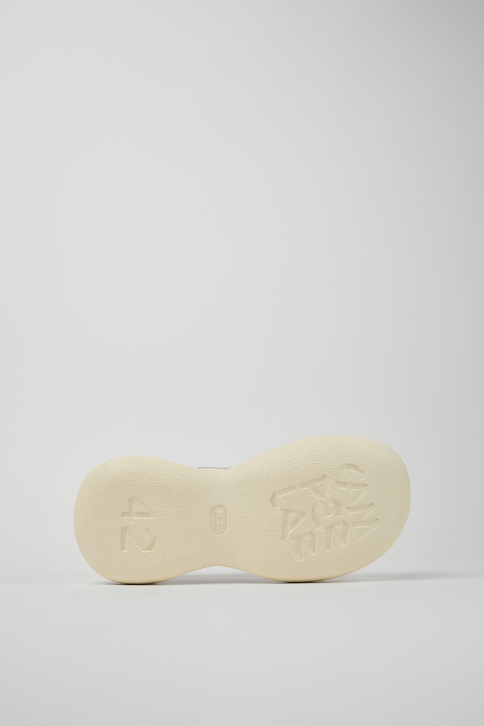 The soles of CARAMBA WHITE