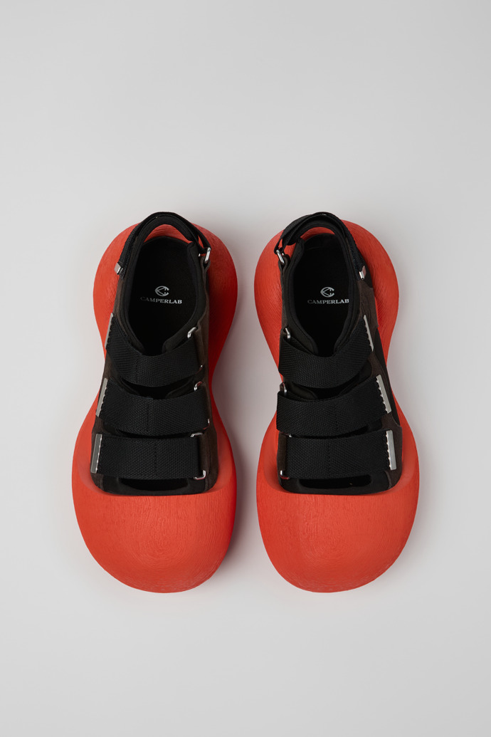 Overhead view of CARAMBA BLACK