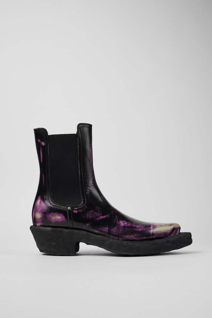 Side view of Venga Three-toned brushed leather boots