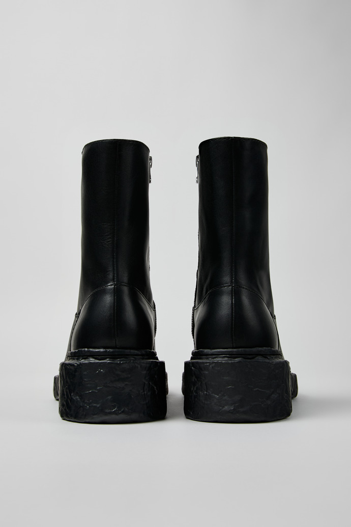 CAMPERLAB VAMONOS Botas em couro pretas