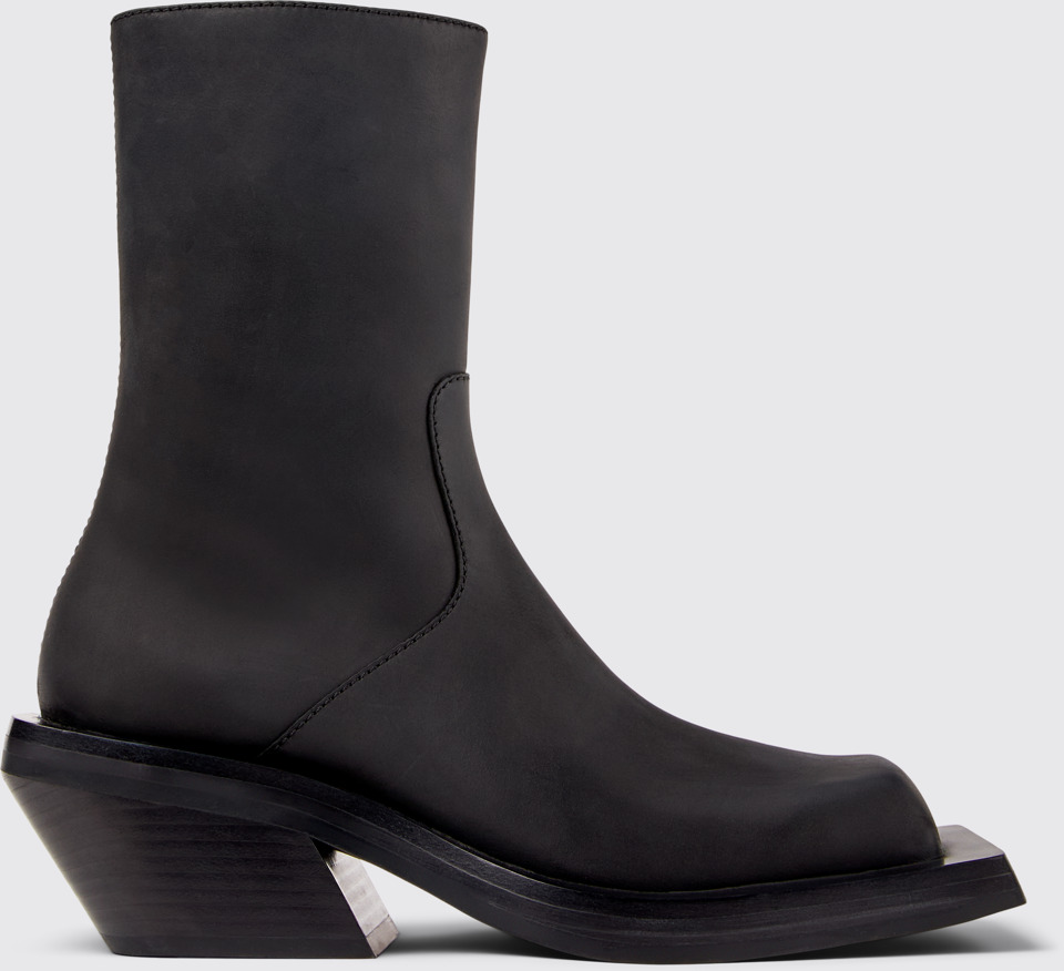 Side view of CAMPERLAB QUETAL Black Nubuck Boots
