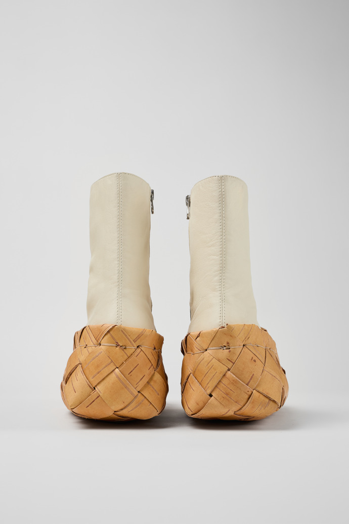 Back view of Traktori x Maria Veitola #7 Customized white leather boots