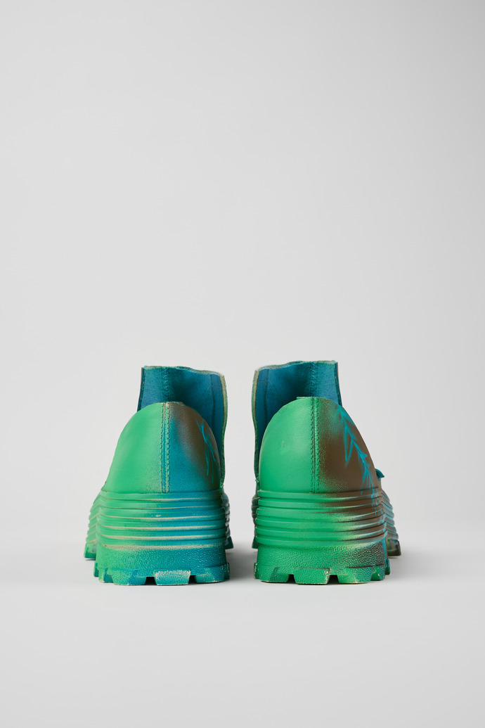 Back view of Traktori x Medea #10 Customized white leather boots